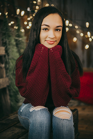 Olivia Senior-22