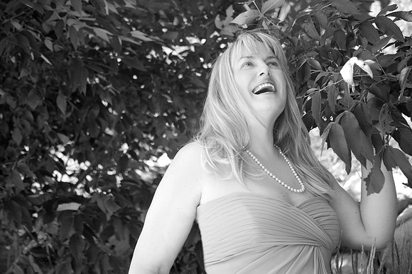 Carolyn-30