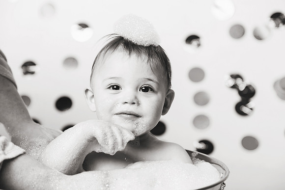 Kristopher 1yr-113b&w