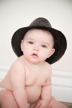 Nora 8mth-20