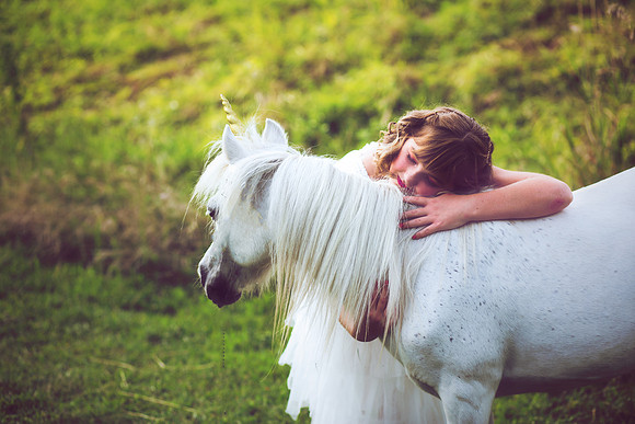 Unicorn-33