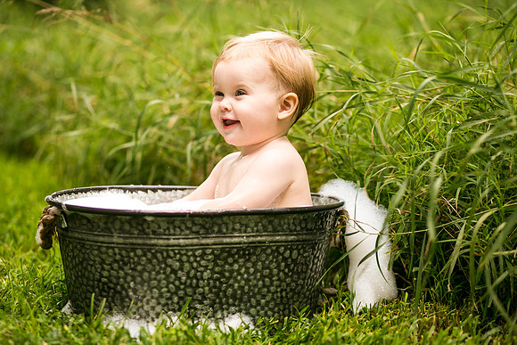 Everly 1yr-212