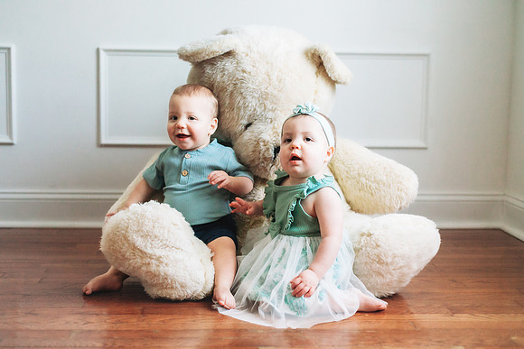 Twins 1yr-39