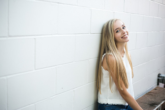Senior-189