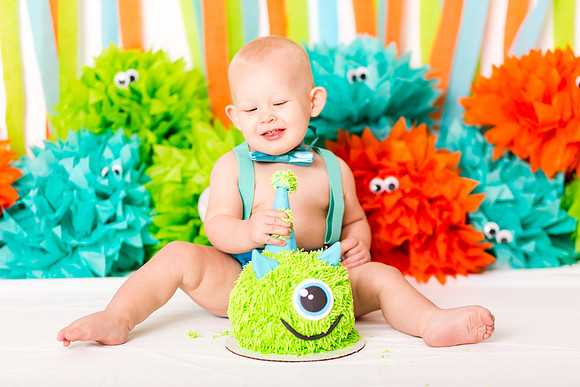 Leo 1yr-64
