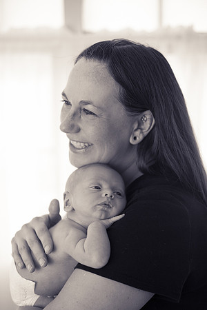 Quinn Newborn B&W-20