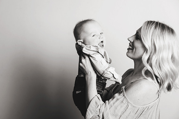 Beckham 6mth-20b&w