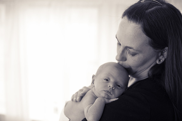 Quinn Newborn B&W-17