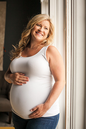 Belly Bump-28