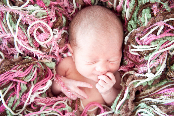 Slyvi Newborn-40