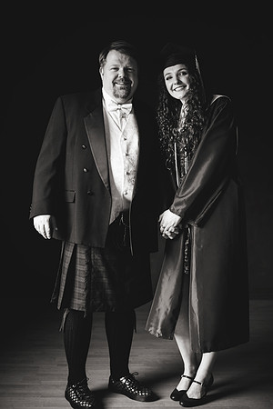 Grad 2018-18b&w