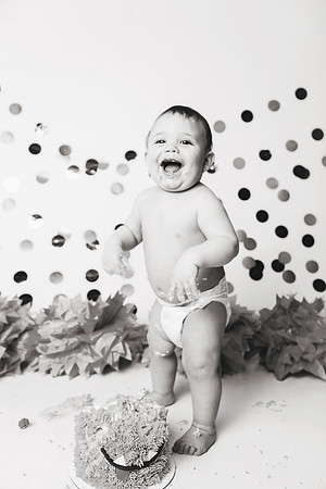 Kristopher 1yr-100b&w
