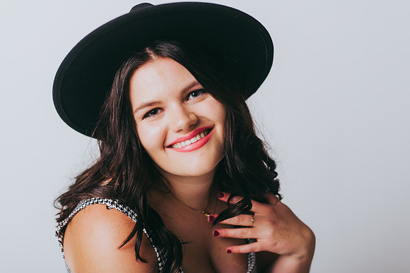 Paige Senior-30