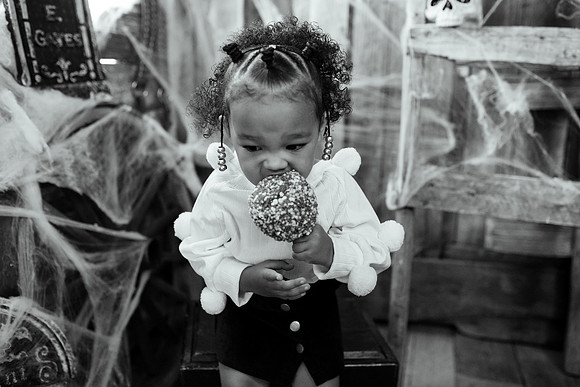 xSamira 2yr-201