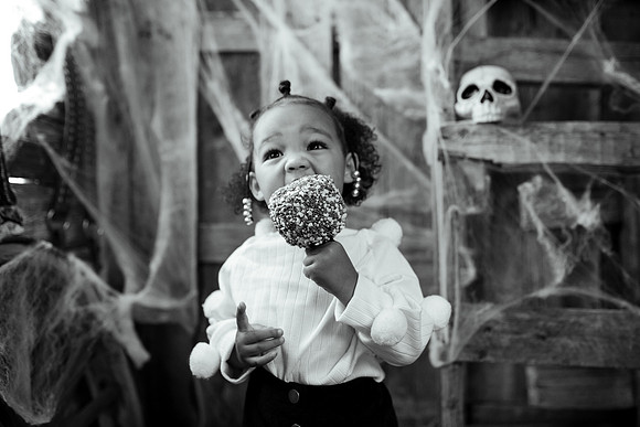 xSamira 2yr-205
