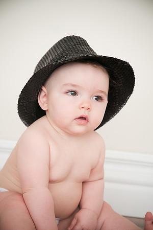 Nora 8mth-19