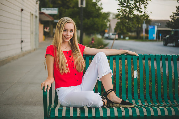 Senior-178