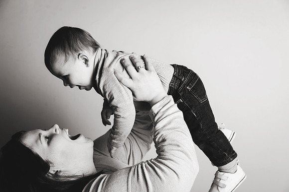 Kristopher 1yr-19b&w
