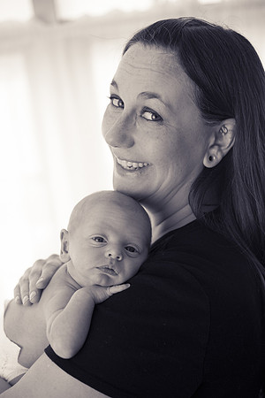 Quinn Newborn B&W-16