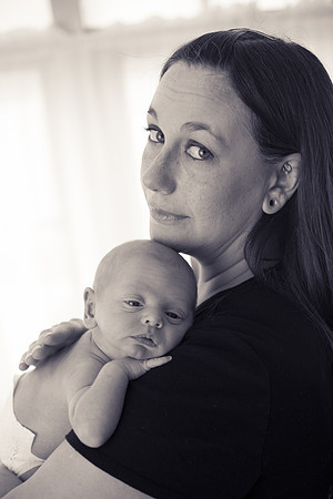 Quinn Newborn B&W-15