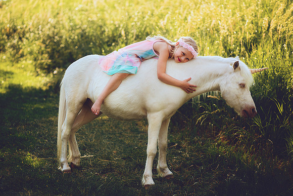 Unicorn-33