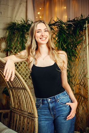 Abby Senior-61