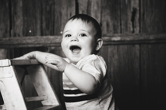 Kristopher 1yr-33b&w