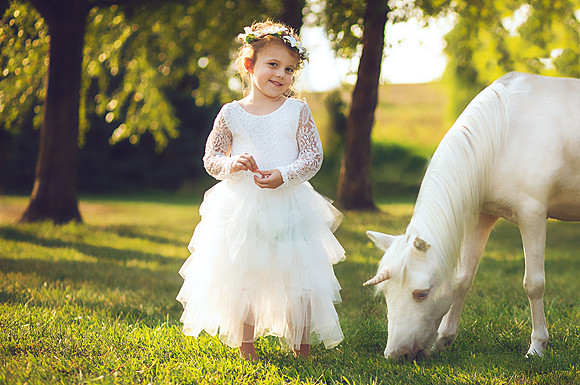 Unicorn-11