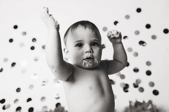 Kristopher 1yr-96b&w